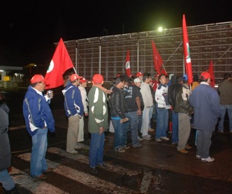 MST fortalece a greve na Seara-Marfring em Forquilhinha 