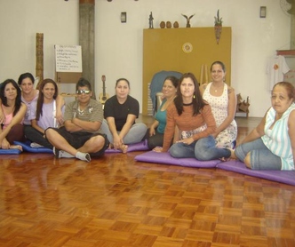 Trabalhadoras da alimentação participam de formação para mulheres