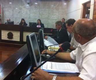 Audiência do TRT termina sem conciliação e a greve dos trabalhadores da JBS continua